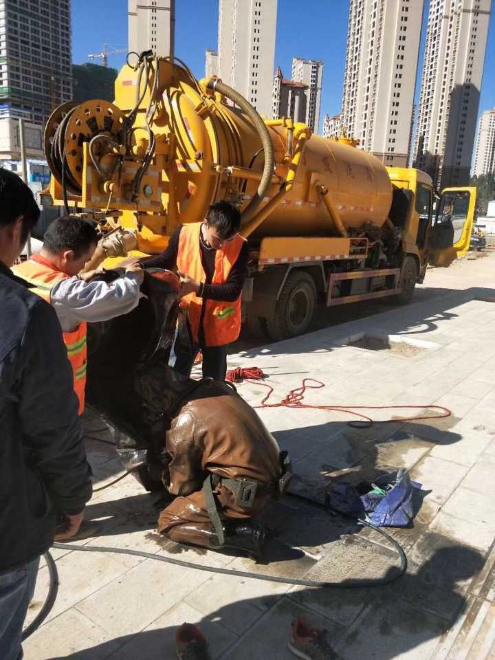 高压清洗管道 疏通管道 抽粪吸污